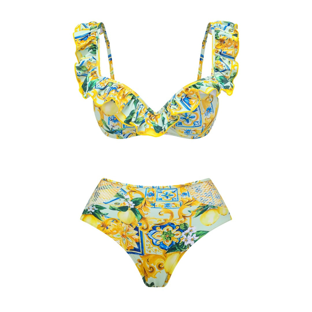 Dame bikinisæt med elegant ruflede design og maxi nederdel skovae