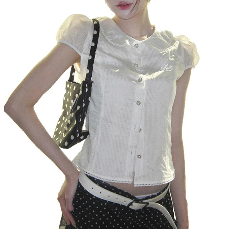 Damen elegante Bluse mit Stehkragen und dekorativen Knopfdetails Skovae