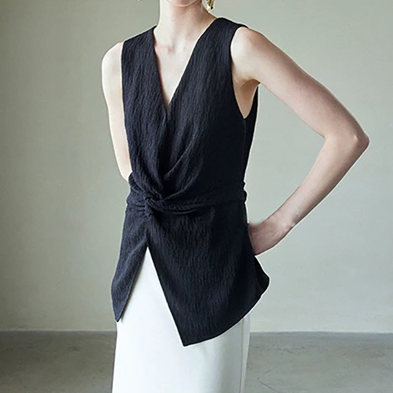 Dame indpakningsoverdel med asymmetrisk design og fint struktureret materiale Stilla