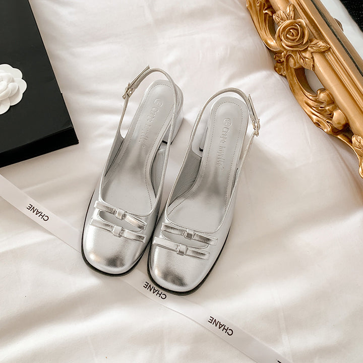 Dame Sling-pumps med elegant sløjfedekoration og komfortabel blokhæle Stilla