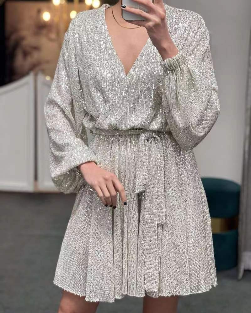 Dame Glamourøst Paillet-Kjole med dyb V-udskæring og ærmeløst Design Stilla