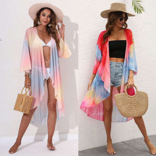 Dame elegant strandkimono med farverigt tie-dye-design Skovae