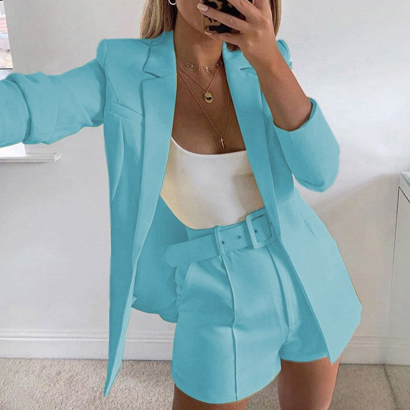 Dame afslappet blazer-shorts-sæt med taljebælte Stilla