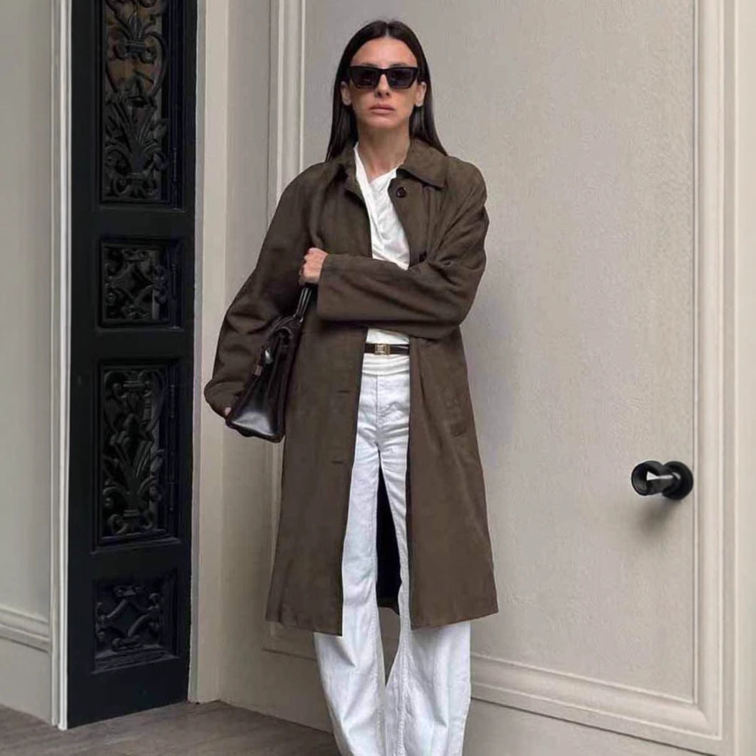 Dame Oversized Trenchcoat i afslappet stil med bred krave og praktiske lommer Stilla