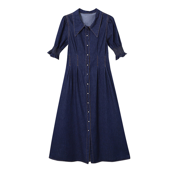 Kvindernes denim midi kjole med voluminøse ærmer og knapdetaljer Stilla