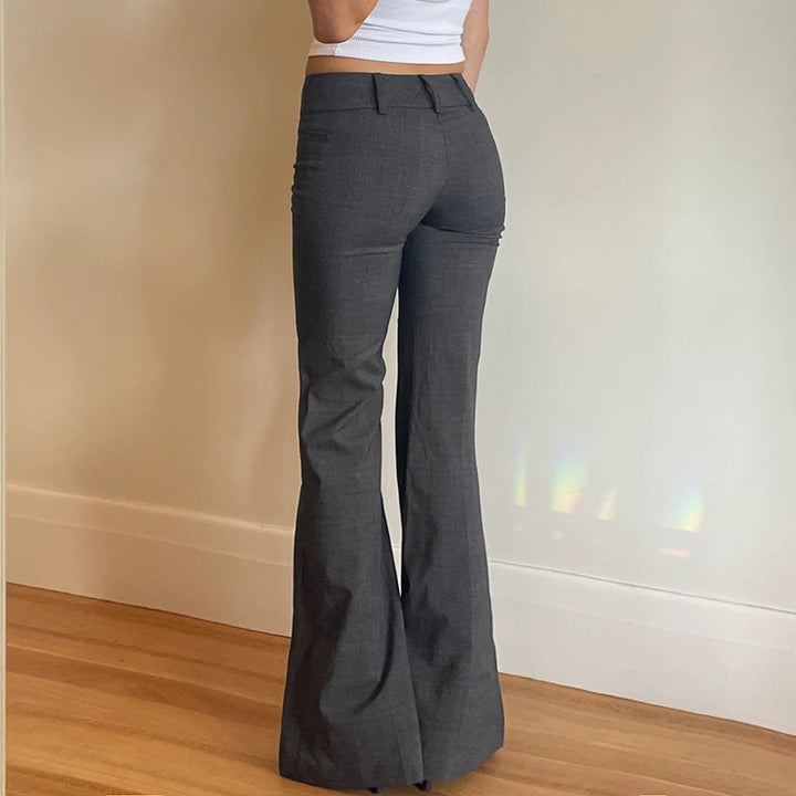 Damen Bluse mit tailliertem Schnitt und dekorativen Falten Skovae