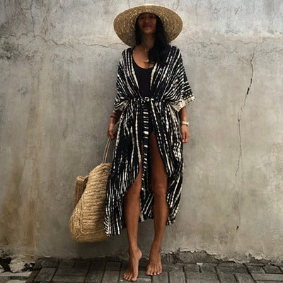 Dame Strandkimono med moderne batikdesign og afslappet snit Stilla