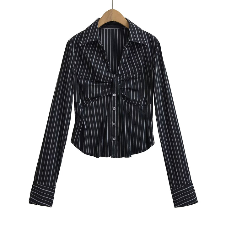 Dame figursyet ternet skjorte med elegante draperingsdetaljer Stilla