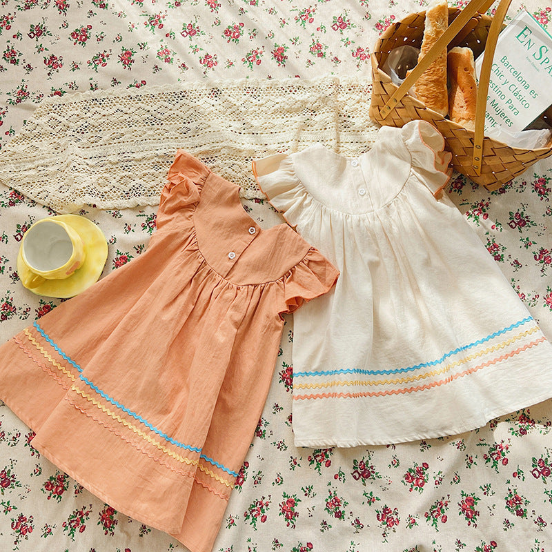 Pige vintage-inspireret bomulds kjole med broderede florale accenter Stilla