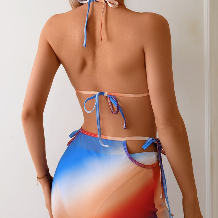 Dame triangel-bikini med gennemgående farvegradient og sidevending nederdel Skovae