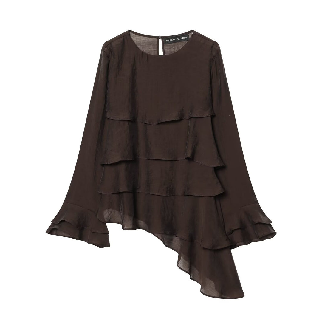 Dame asymmetrisk bluse med flæsedetaljer og elegant fald Skovae
