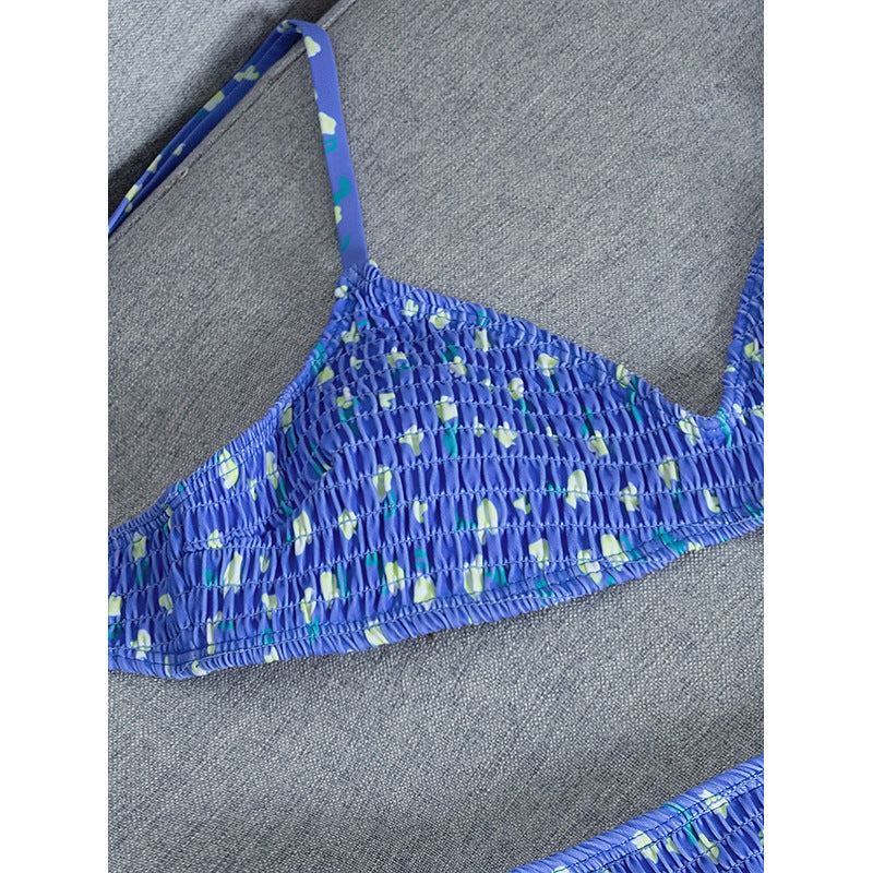 Dame Triangel-Bikini med legesyg knudedesign og smocking Skovae