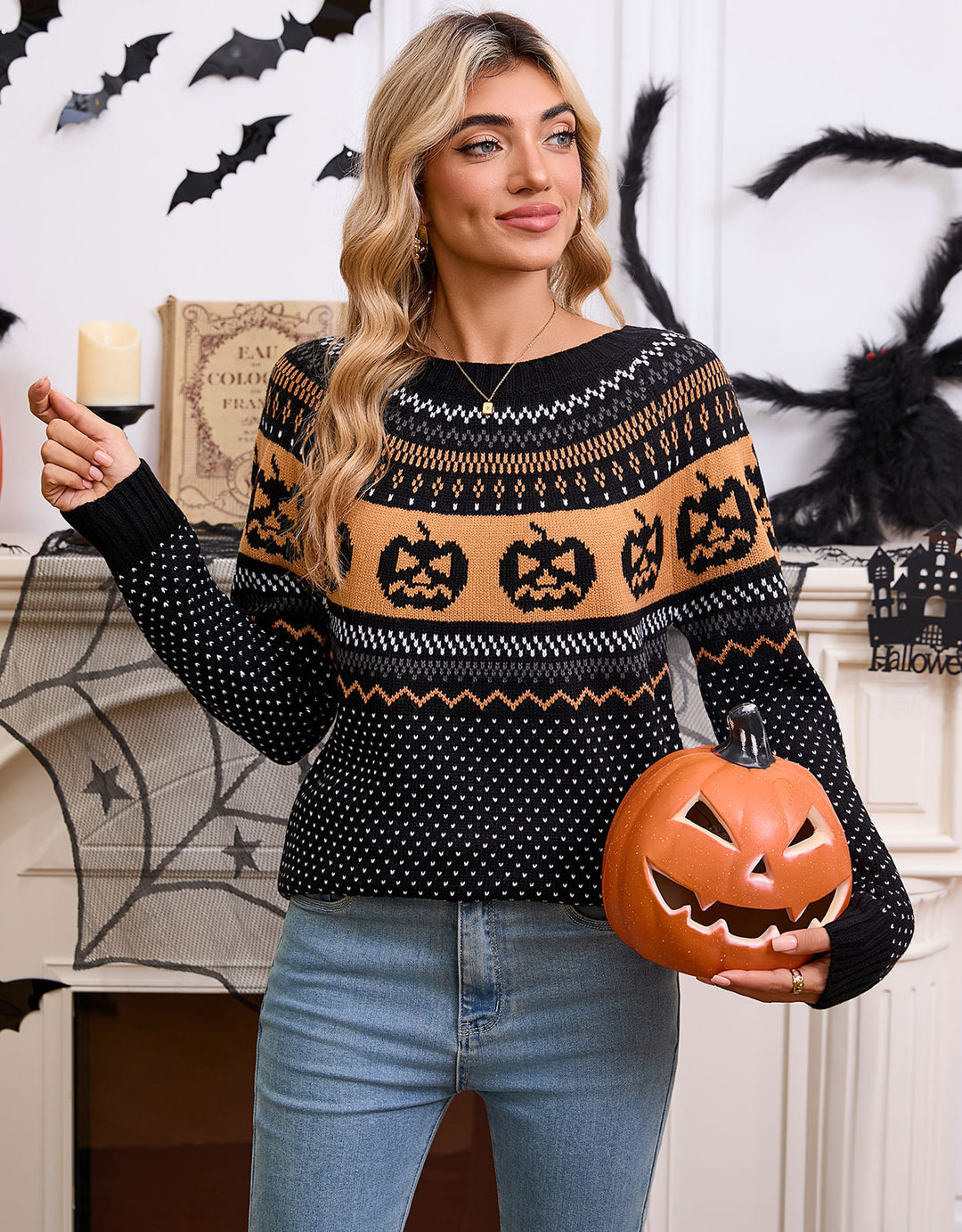 Kvinders striktrøje med Halloween-motiv og finstrikket tekstur Stilla