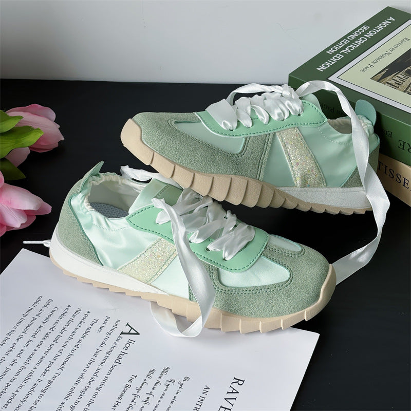 Dame Sneakers med elastisk snøresystem og åndbar tekstilstruktur Stilla