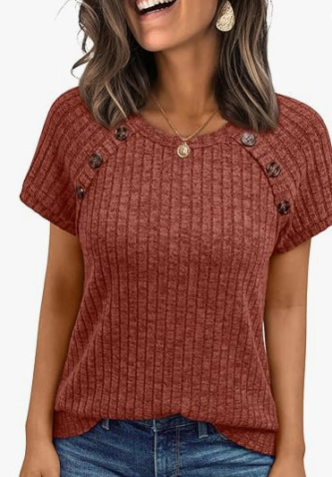 Dame afslappet ribstrik T-shirt med knapper Skovae
