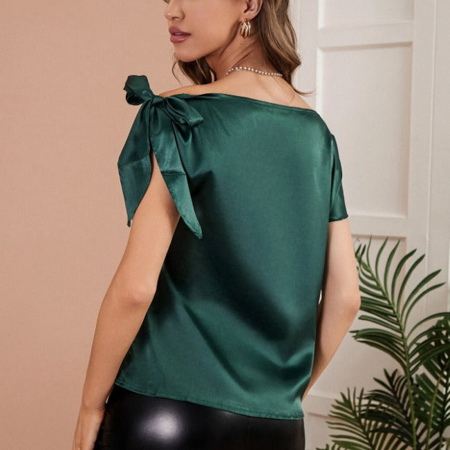 Damer Elegant formet top med off-shoulder design og dekorative knuder Skovae