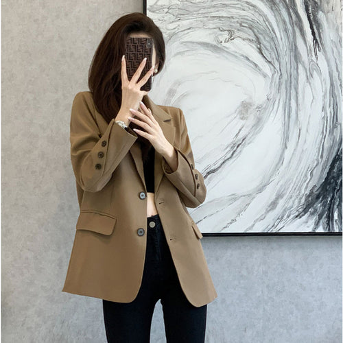 Dame mode blazer med struktureret stof og elegante detaljer Stilla