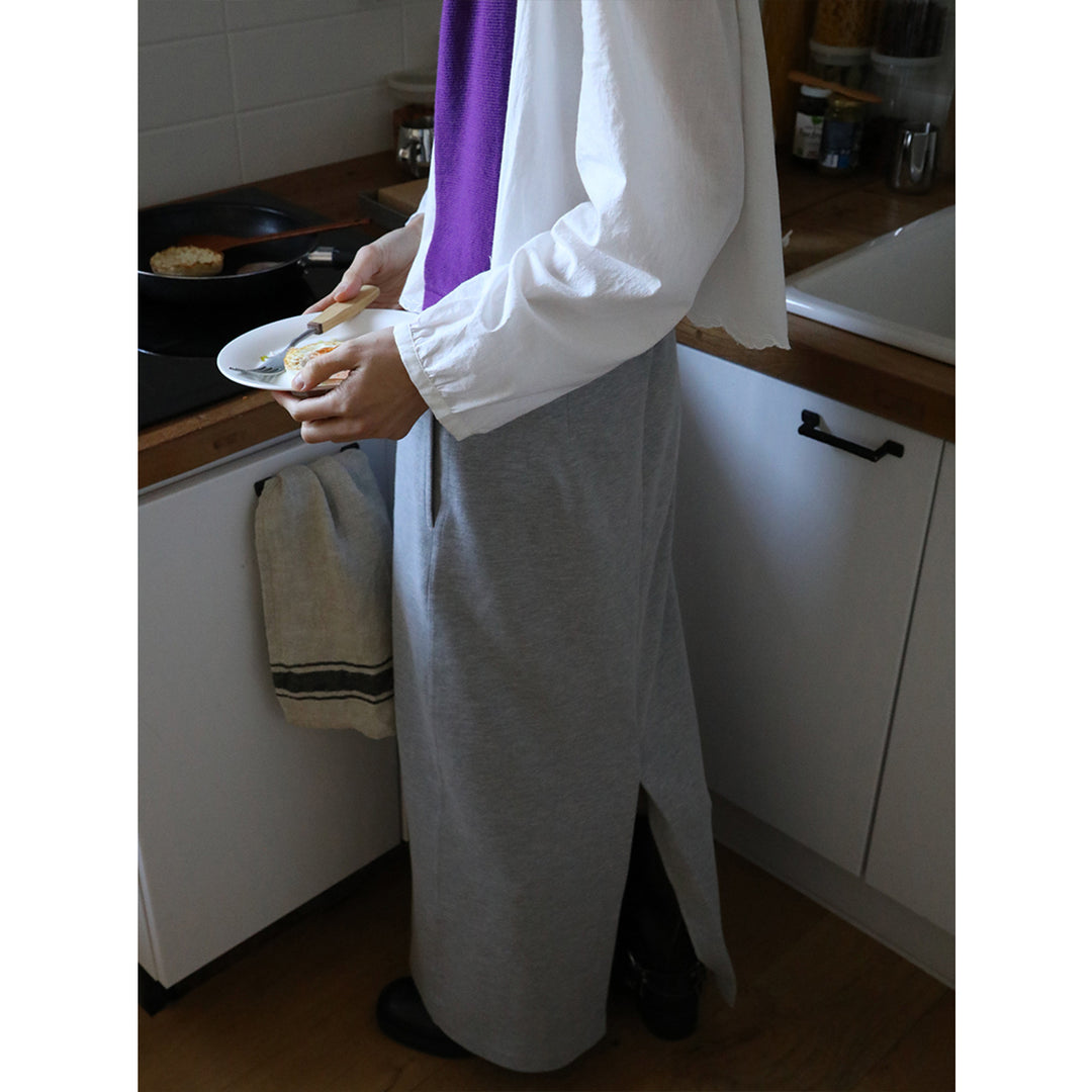Dameskjorte med fine ruffles detaljer og knapliste Stilla