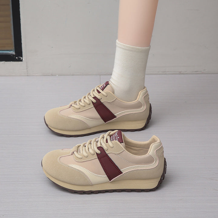 Dame sporty sneakers med åndbare materialer og polstret dæmpning Stilla