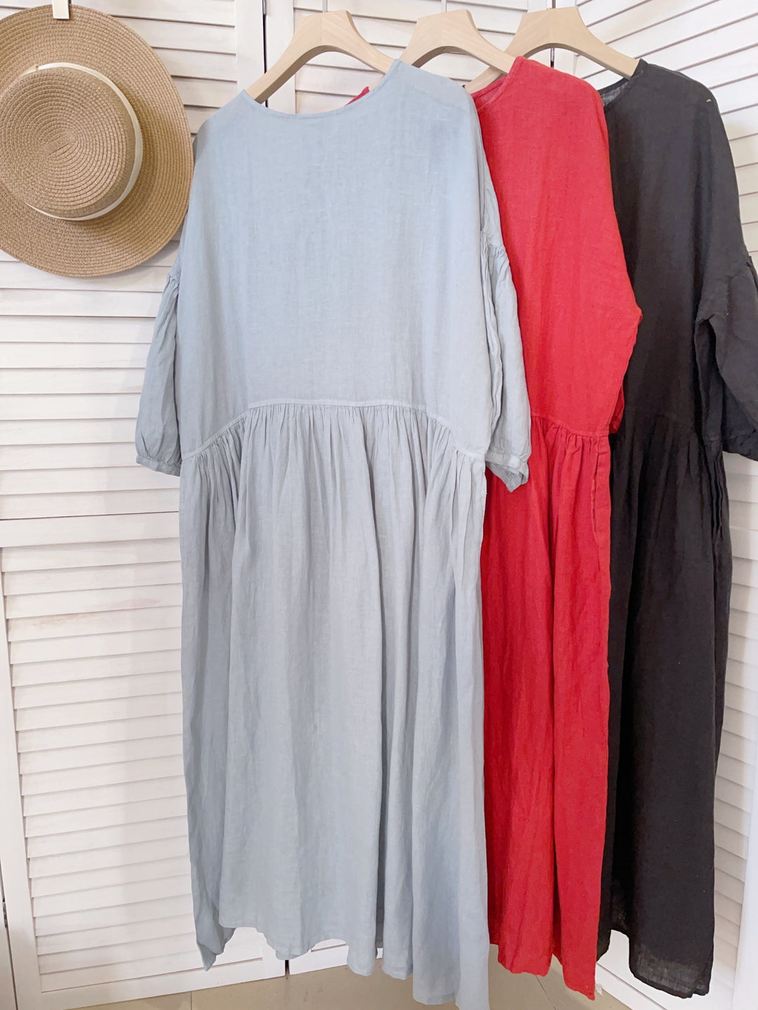 Femme Relaxed Fit Flowy Midi Kjole Stilla