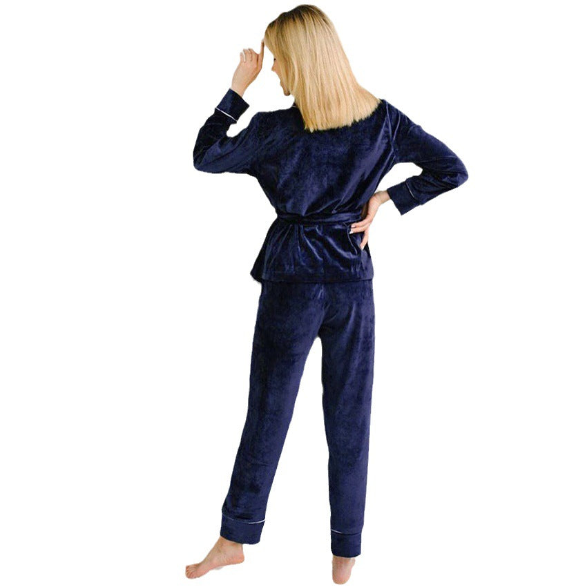 Dame natkjole sæt i luksuriøs velour med diskret satin-detalje Stilla
