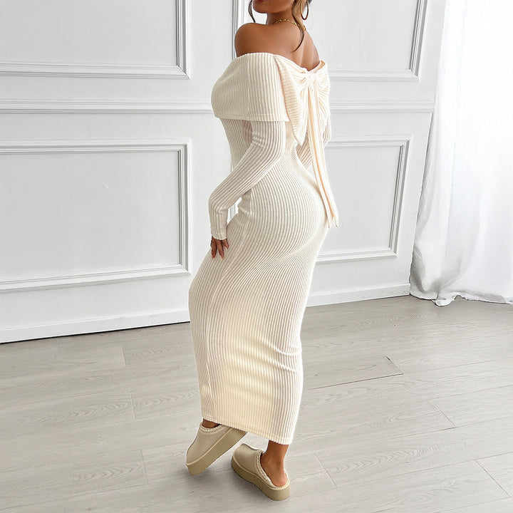 Dame Off-Shoulder Strikkemaxikjole med tætsiddende pasform Stilla