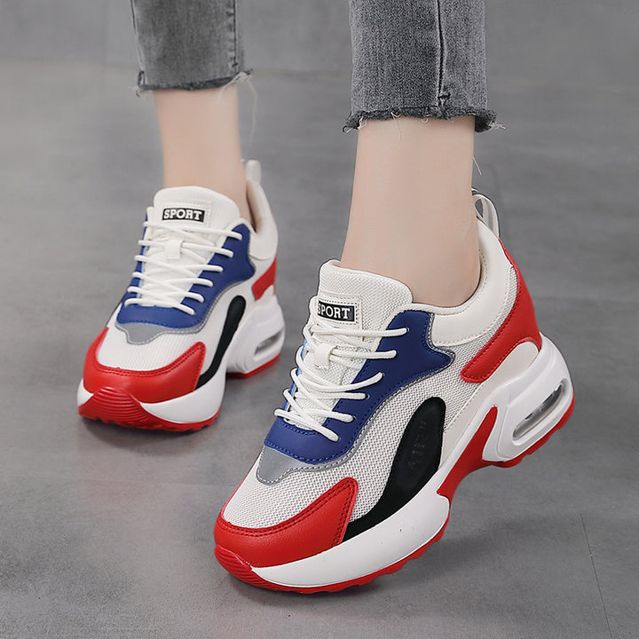 Dame nan dynamisk Retro-sneaker med synlig hæl-dæmpning, struktureret mesh-overdel og trækstrop Skovae