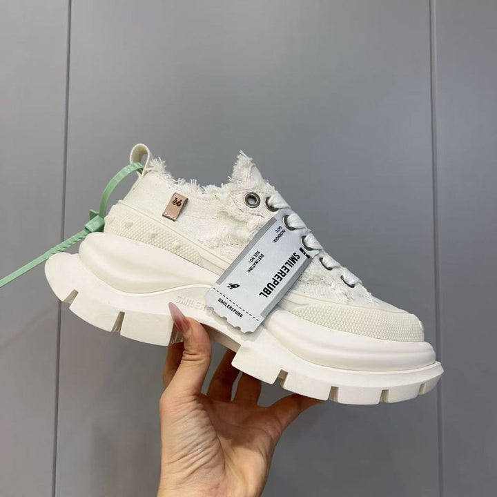 Dame Chunky Sneakers med innovativt design og afslappet raffinement Stilla