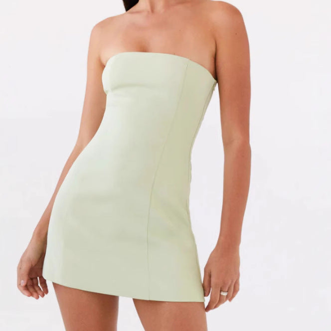 Dame strapless minikjole med tætsiddende snit og elegant tekstilfinish Stilla