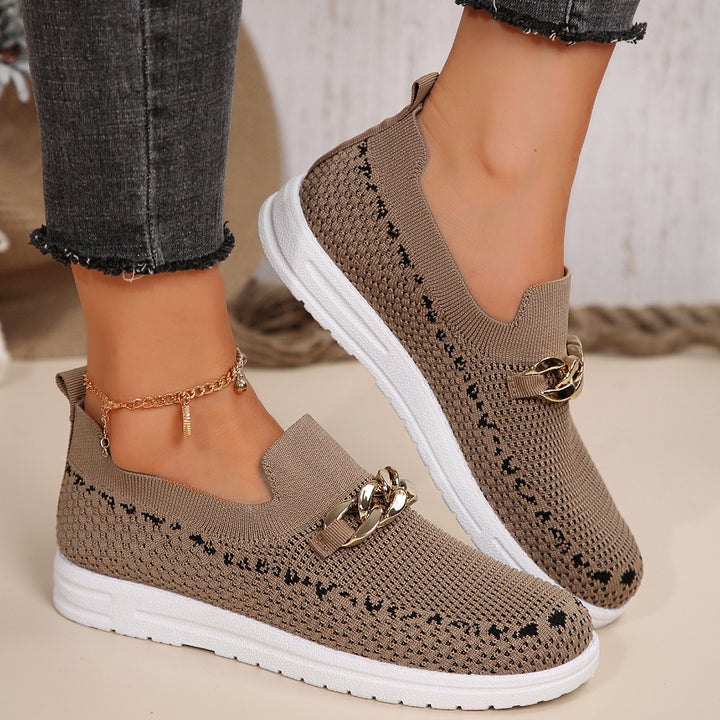 Dame Behagelige Slip-On Sneakers med fashionable Kæde-Detail Stilla