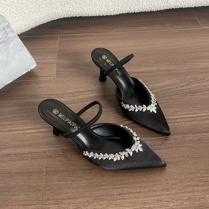 Dame Sling-pumps med funklende strasspynt og elegant form Stilla
