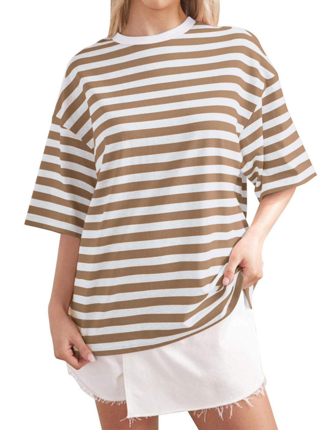 Dame Oversized stribet T-shirt med rund halsudskæring og korte ærmer Stiila