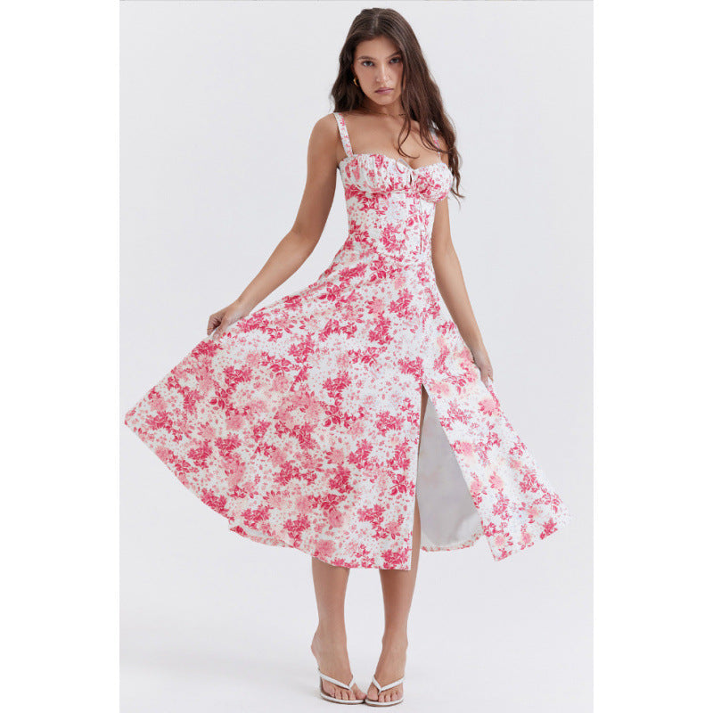 Dame maxikjole med floral design og elegant slids Skovae