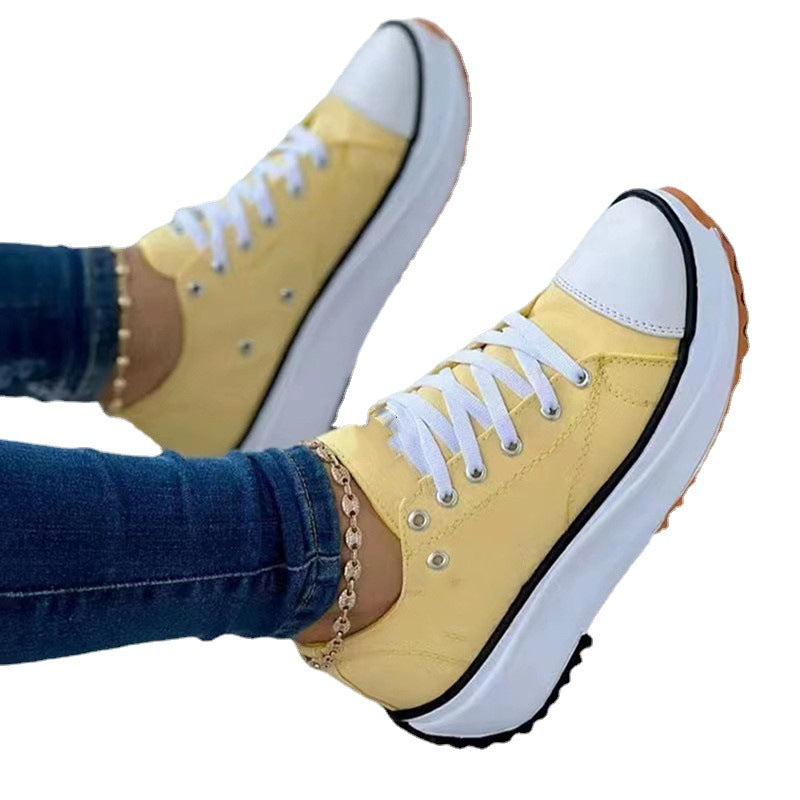 Dame nan Plateau-Canvas-Sneaker med profileret gummisål og forstærket tåhætte Skovae