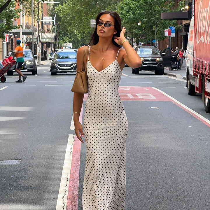 Dame elegant wrap dress med sidelæg og dekorative flæser Skovae