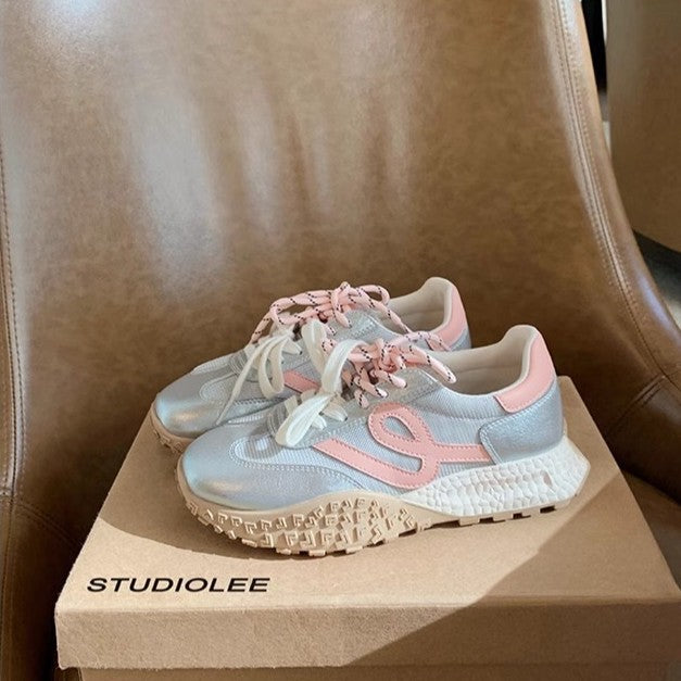 Dame Sporty Sneakers med moderne overdel og skridsikker sål Stilla