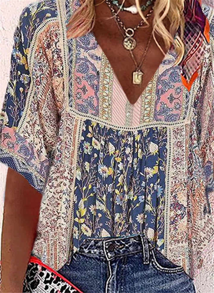 Damebluse i boho-stil med V-udskæring Stilla