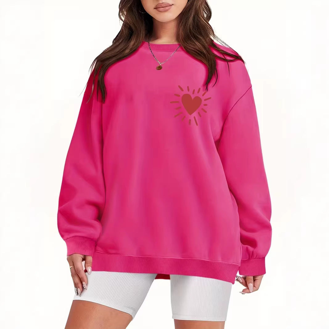 Kvinders sweatshirt med afslappet hjertemotiv og oversized pasform Skovae