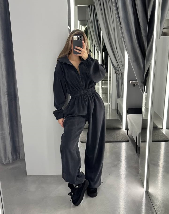 Kvinders fleece jumpsuit med høj krave og elastisk talje