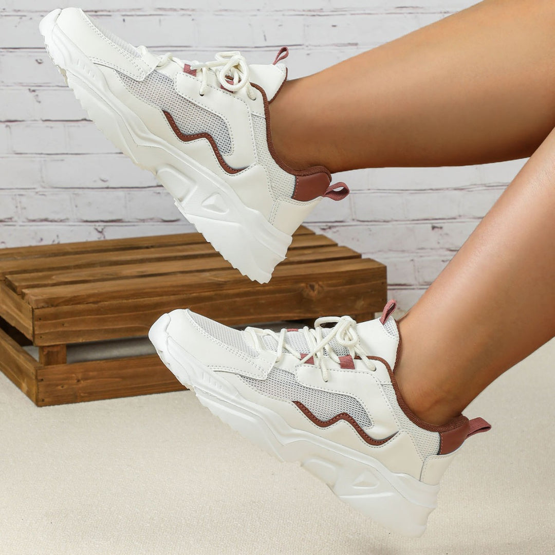 Damer Sporty Chunky Sneakers med åndbart mesh-design og skridsikker sål Stilla