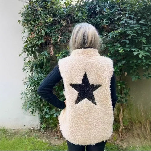 Dame fuzzy vest med materiale af høj kvalitet og elegant snit Stilla