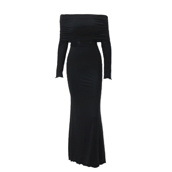 Dame Off-Shoulder Aftenkjole med tætsiddende snit og elegant draperingsdetalje Stilla