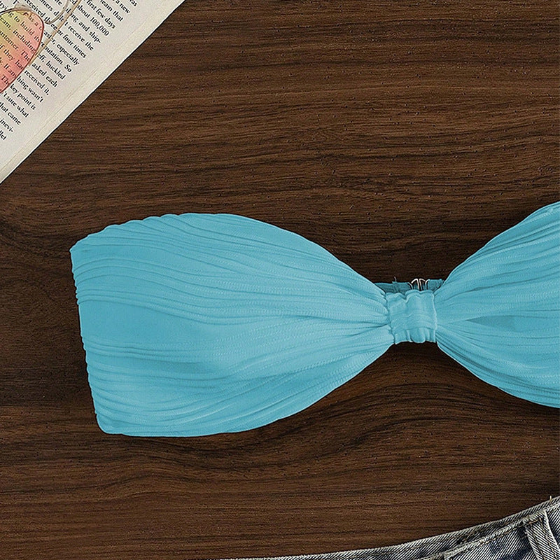Dame Bandeau-bikini top med moderne flæse-design og stærk støtte Stilla