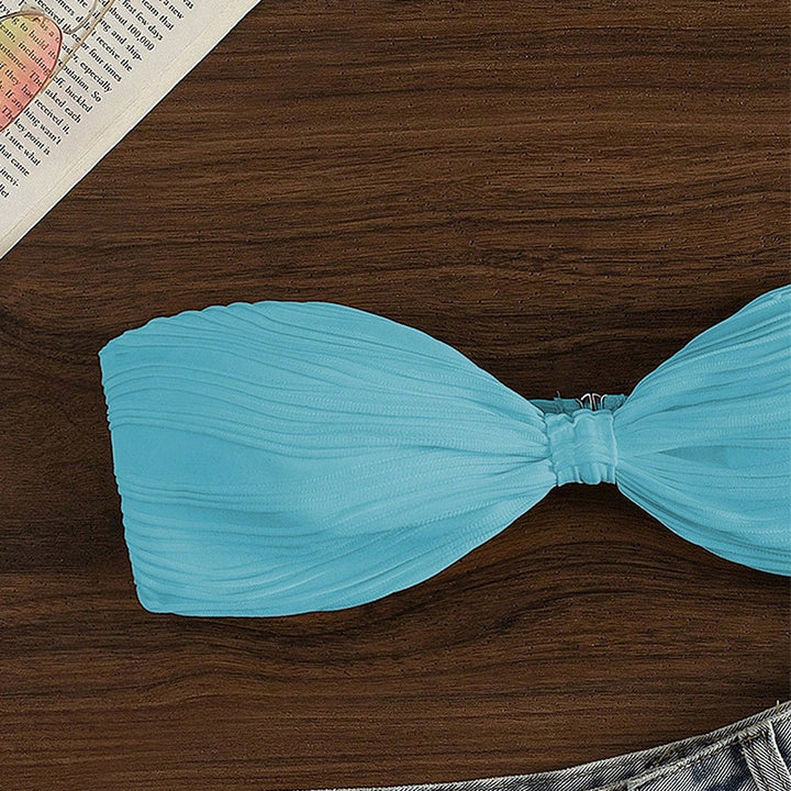 Dame Bandeau-bikini top med moderne flæse-design og stærk støtte Stilla