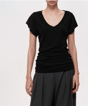 Dame V-Hals T-Shirt med afslappet pasform Stilla