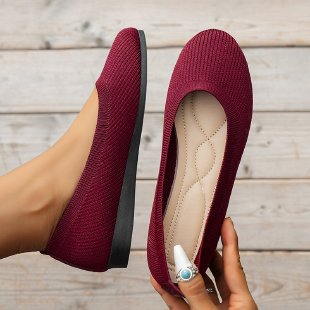 Damer elegante og komfortable ballerinaer med åndbart overmateriale Stilla