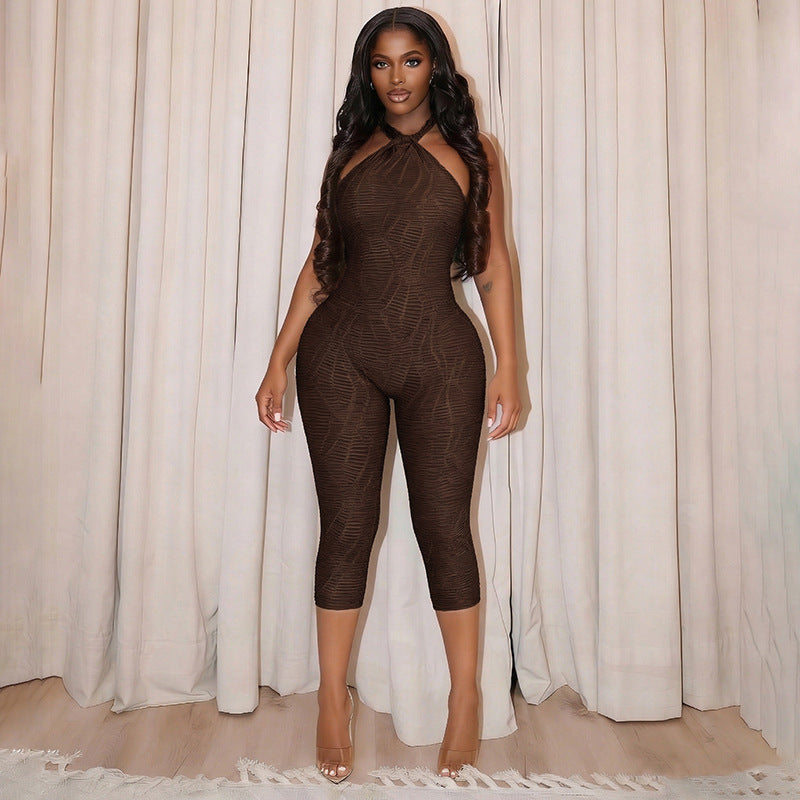 Damen Figurbetonter Jumpsuit mit Halterneck und raffinierter Textur Skovae