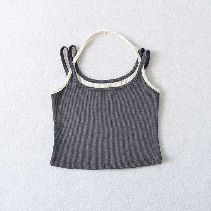 Damer sporty cropped top med raffinerede stropdesigns og elastisk stof Stilla