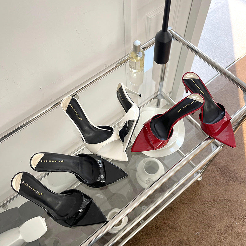 Dame High Heel Slingback Sandaler med spids tåområde og smart glansfuld finish Stilla