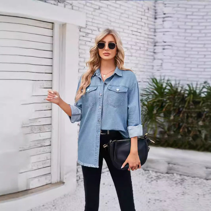 Dame Denim Skjortejakke med frynset kant og elegante brystlommer Stilla